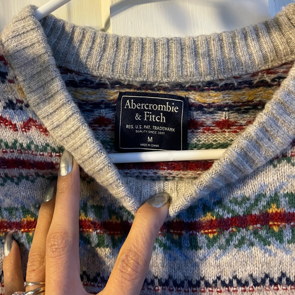 Abercrombie and Fitch aztec pattern sweater